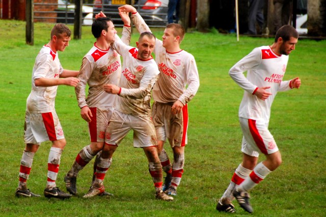 A big hand for Alain