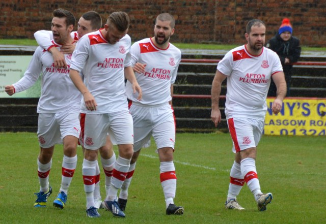 Cameron scores at Camelon