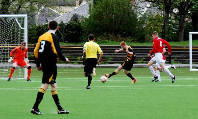 Sean Lawrence slots home the openr