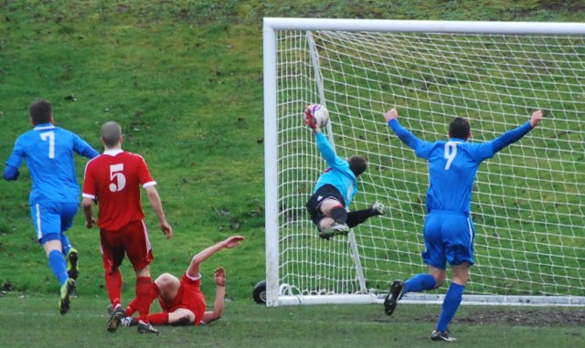 Musselburgh take the lead