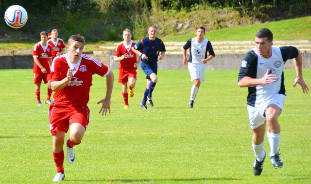 Aaron Connolly has his eye on the ball