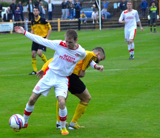 Adam Strachan on the ball