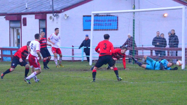 Klark Thomson denied by Johnnie Murdoch