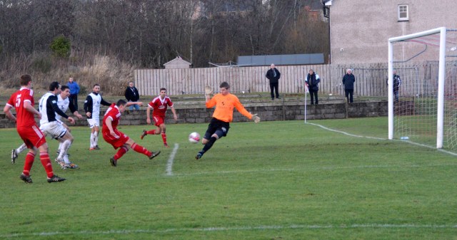 Semple saves the points