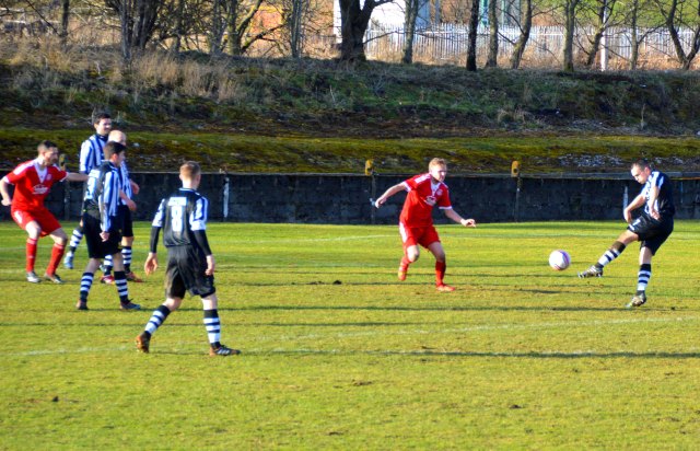 Darren Christie volleys home the equaliser